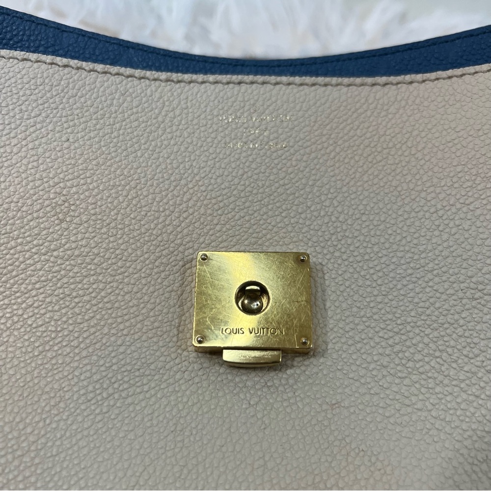 Louis Vuitton Monogram Empreinte Blanche BB - Picture 13 of 16